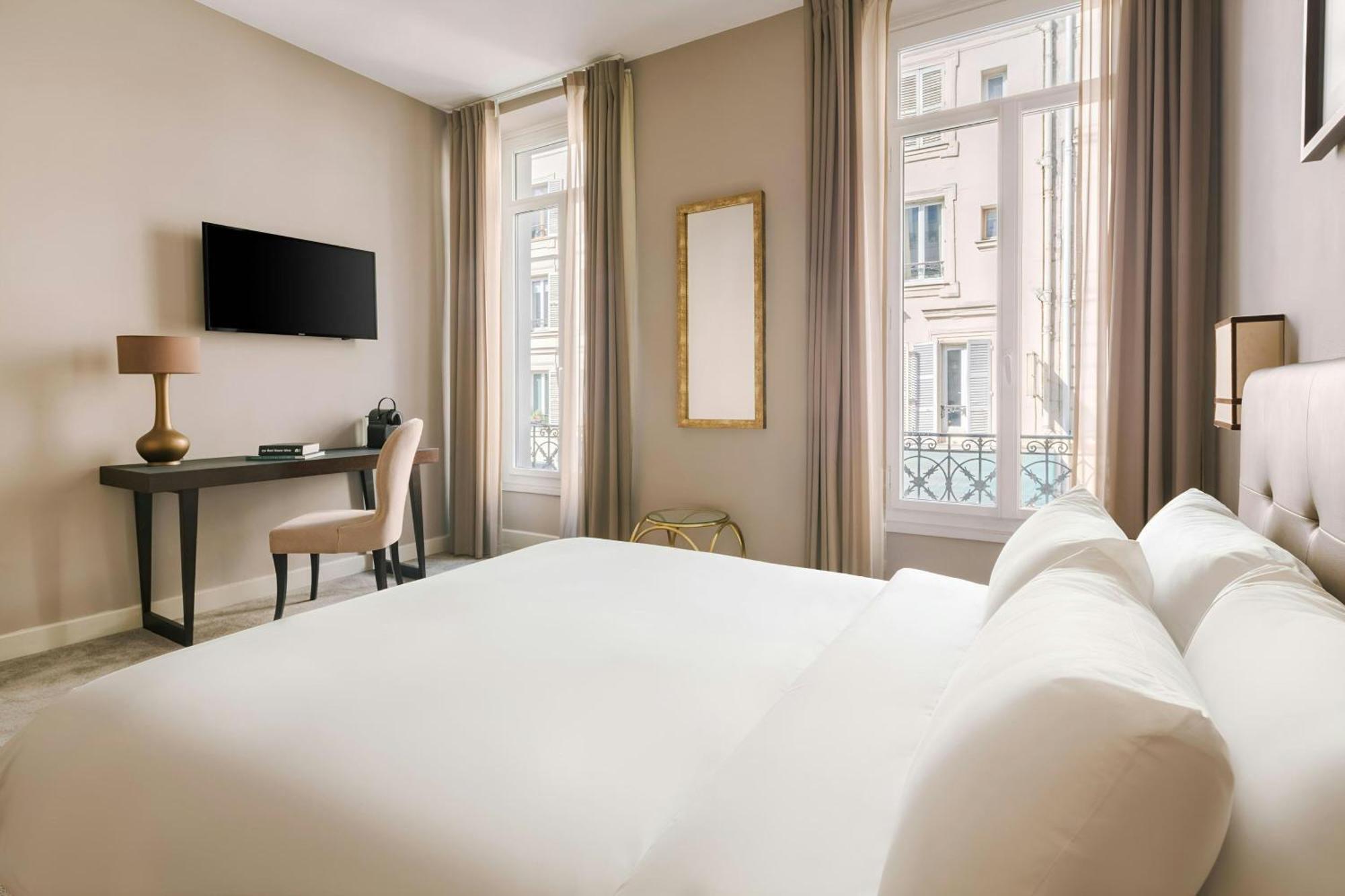 Sonder Le Frochot Paris Exterior foto